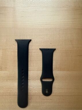 Black Silicone Apple Watch Band 46mm M/L